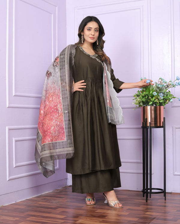 Olive Green Viscose Slub Kurta Set With Organza Dupatta