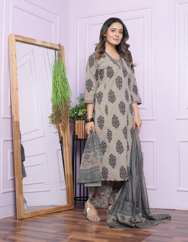 Kurta Set With Dupatta