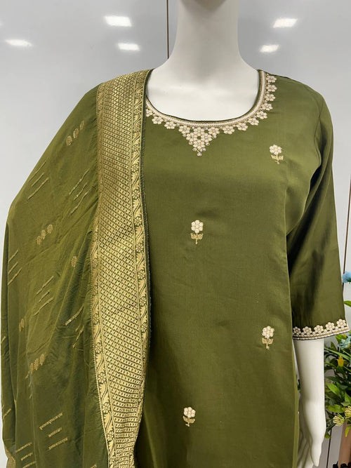 Kurta Set With Dupatta