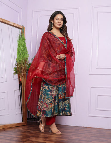 Kurta Set With Dupatta