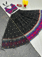 Celebrate Navratri with trendy Gamathi work chaniya-Choli