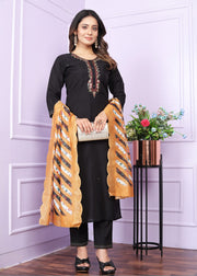 Kurta Set With Dupatta