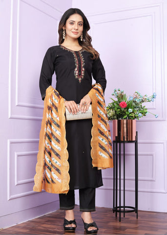 Kurta Set With Dupatta