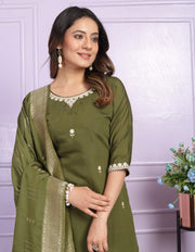 Kurta Set With Dupatta