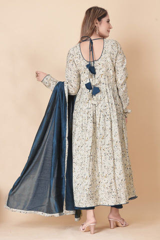 Nayra Kurta Set With Dupatta