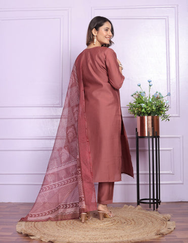 Kurta Set With Dupatta