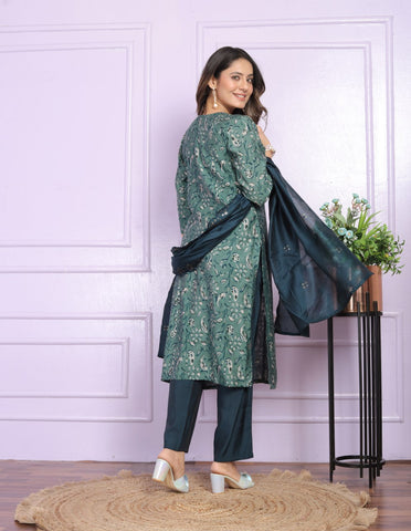 Kurta Set With Dupatta