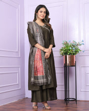 Kurta Set With Dupatta