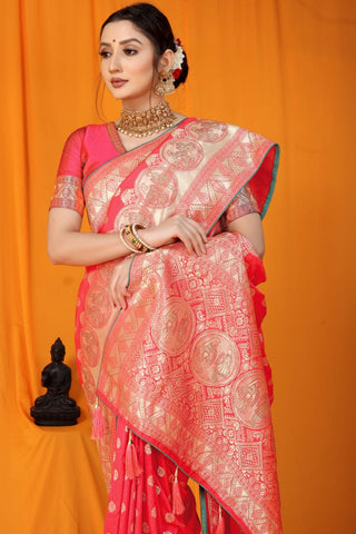 Kanchipuram pure silk Handloom saree with Siroski work