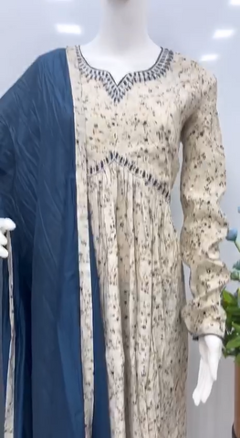 Nayra Kurta Set With Dupatta