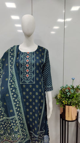 Kurta Set With Dupatta