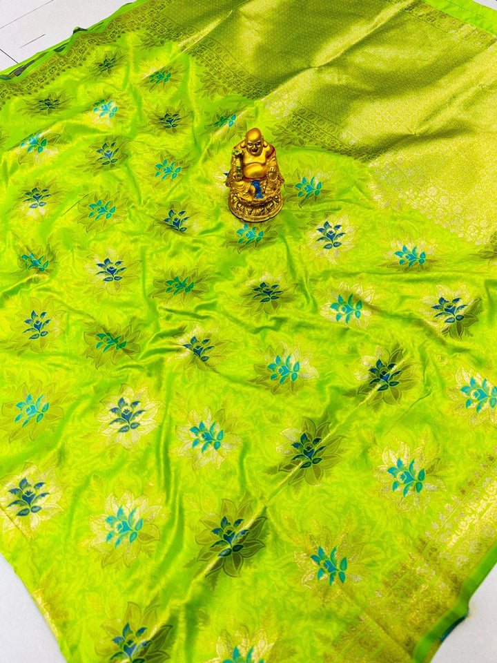 Pure silk handloom saree with Pure Jari emboss - Tiamgee