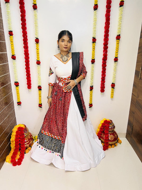 White Pure Cotton Silk Lehenga with Gamthi Work (7 Meter Flair)