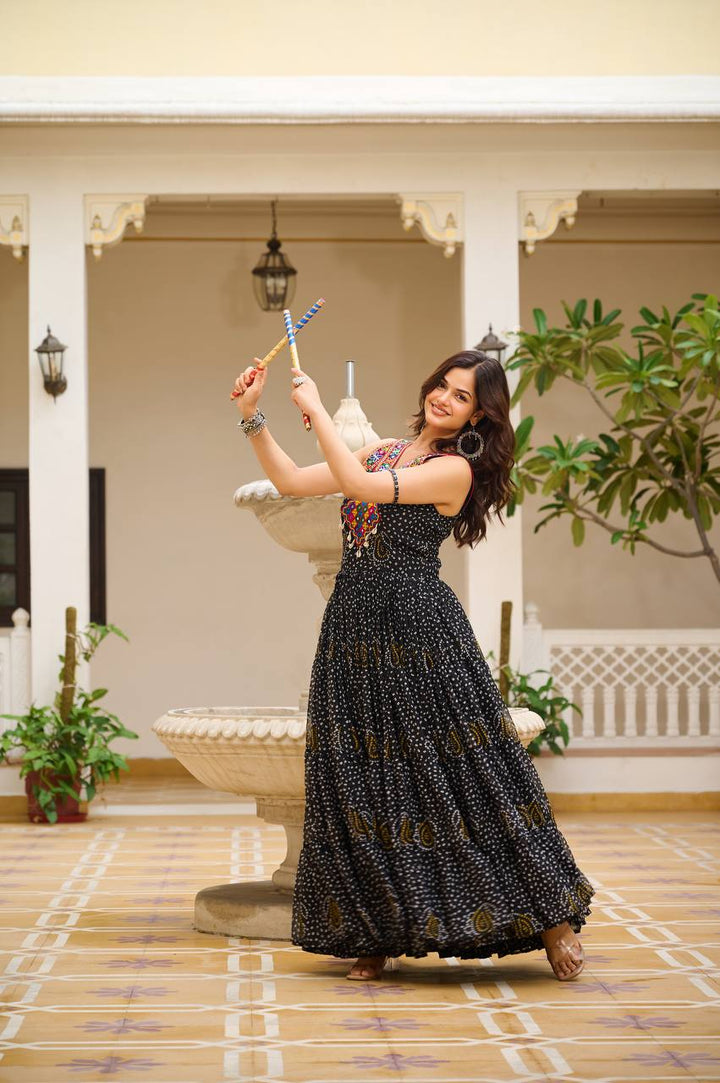 Navratri Special 12 Meter Flare Gamathi Work Bandhani Gown - Tiamgee