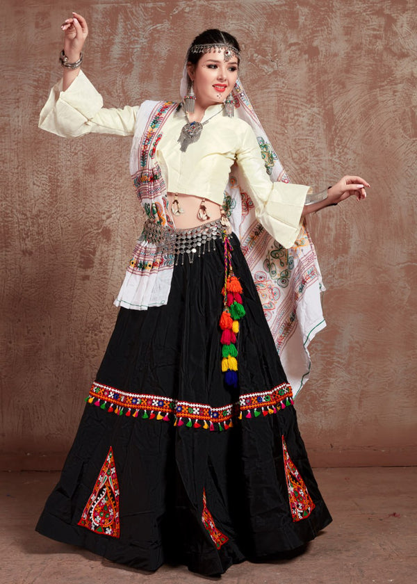 Black White Taffeta Silk Navratri Chaniya Choli